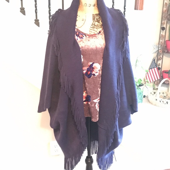 SOLD-Siena Sky Colorful Floral Velvet Bell Sleeve Top - Picture 5 of 7